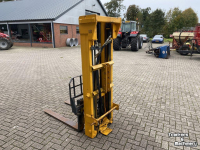 Chariot élévateur  Hefmast met palletlepels