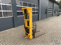 Chariot élévateur  Hefmast met palletlepels