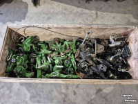 Pièces d‘occasion pour tracteurs John Deere trekhaken handmatig en automatisch 330 cm en 390 cm breed