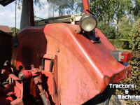 Tracteur International met stuurbekrachtiging en kruip