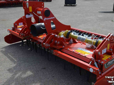 Herse rotative Kverneland M SERIE
