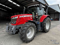 Tracteur Massey Ferguson 7715-S Tractor