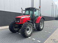 Tracteur Massey Ferguson 5455 Dyna 4