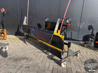 Matériel de déneigement Schuitemaker sneeuwschuiven LMT 20.50