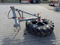 Pousse fourrage à pneu Holaras Voeraandrukband 3 punt hydro