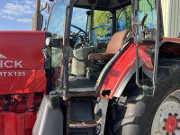 Tracteur McCormick MTX135
