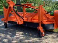Balayeur Holaras 220V bezem / borstel / veegbezem / veegmachine