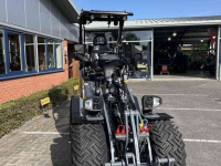 Chargeuse sur pneus Giant G1500L X-tra HD