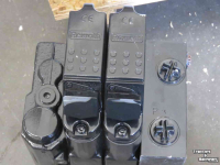 Tracteur New Holland Midmount ventielenblok - 2 elektrische ventielen - CNH - 84230200 / 47433959