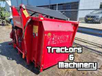 Bac distributeur Trioliet masterbuster