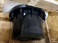 Tracteur New Holland Vooras - NewH T7 HD / Case-IH OPTUM / Steyr  TERRUS Parts no:47676815