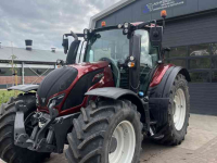 Tracteur Valtra N174