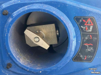 Chargeur frontal Stoll Schwinge Profiline FZ43-27.1 New Holland paint