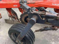 Charrues Kuhn VARI MASTER 121