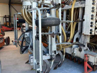Injecteur de culture Buts Meulepas BI 450 bouwland bemester injecteur