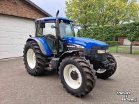Tracteur New Holland TM130