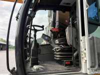 Pelles sur pneus Liebherr A914