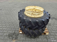 Roues, Pneus, Jantes, Barillets Jumelage Kleber 320/85R24, dubbellucht voor smalspoor tractoren