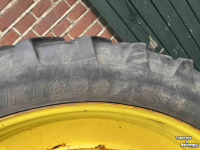 Roues, Pneus, Jantes, Barillets Jumelage Kleber 270/95R54 11.2R54