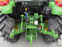 Tracteur John Deere 5058E