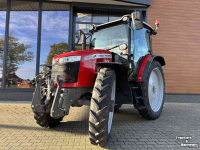 Tracteur Massey Ferguson 5711M Dyna- 4 met kruipbak en Trimble voorbereid