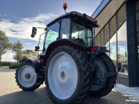 Tracteur Massey Ferguson 5711M Dyna- 4 met kruipbak en Trimble voorbereid