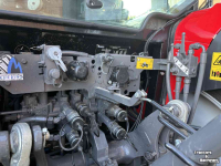 Tracteur Massey Ferguson 5711M Dyna- 4 met kruipbak en Trimble voorbereid