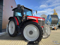 Tracteur Massey Ferguson 5711M Dyna- 4 met kruipbak en Trimble voorbereid