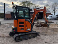 Mini pelleteuse Hitachi ZX26U