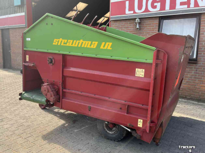 Distributeur de fourrage en bloc Strautmann BVW Blokkenwagen doseerwagen voermachines