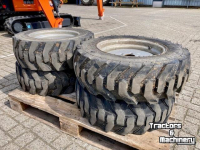 Roues, Pneus, Jantes, Barillets Jumelage Weidemann BKT + Trelleborg 27x8.50-15 Banden