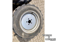 Roues, Pneus, Jantes, Barillets Jumelage Weidemann BKT + Trelleborg 27x8.50-15 Banden