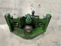 Autres tracteurs et accessoires John Deere 7R trekhaak Sauermann 390mm