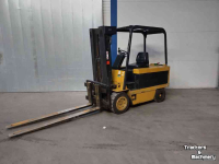 Chariot élévateur Caterpillar F60DSA (3 tonner)