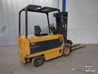 Chariot élévateur Caterpillar F60DSA (3 tonner)