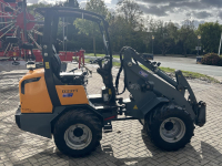 Chargeuse sur pneus Giant Giant D337 T