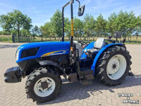 Tracteur New Holland TRACTOR T4020V ROPS 4WD