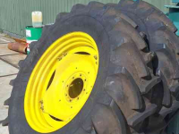 Roues, Pneus, Jantes, Barillets Jumelage Barum 520/70R38 + velgen