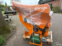 Épandeur de sciure pour des logettes Flingk KSS 1015