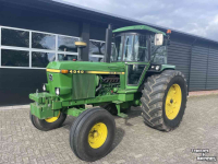 Tracteur John Deere 4040