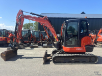 Pelles sur pneus Kubota KX57-4