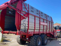Autochargeuse Stoll ES 4200 Hakselwagen