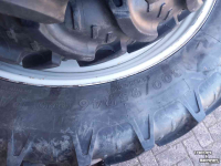 Roues, Pneus, Jantes, Barillets Jumelage Kleber cultuurwielen 300/95/46 en 270/95/32