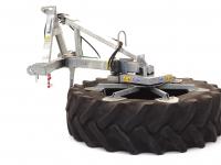 Pousse fourrage à pneu Qmac VBV120H Voerbandveger / Voerveegband