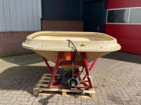 Distributeur d‘engrais Vicon PS 604 Pendelstrooier