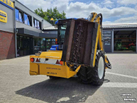 Tracteur pour horticulture New Holland Boomer 3050 Comoact Tractor + Bos Maaiarm
