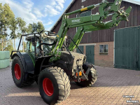 Tracteur Fendt 211 Vario met bosbouwbescherming / forestry protection