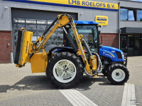 Tracteur pour vignes et vergers New Holland Boomer 3050 met Bos Maaiarm