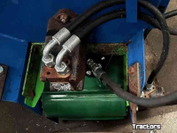 Distributeur de paille pour des logettes Ceres CBS 851 Boxenstrooier / Bietensnijder