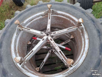 Roues, Pneus, Jantes, Barillets Jumelage Kleber 16.9 R 34 dubbellucht set